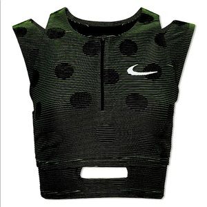Off - White x Nike 3 in 1 crop top XS, blk dot